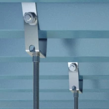 Egyéb rögzítő elemek és tartozékok